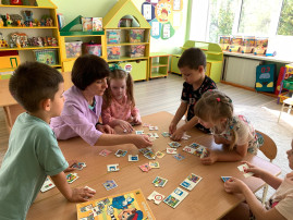 Месячник безопасности "Внимание-дети" Месячник безопасности "Внимание-дети".