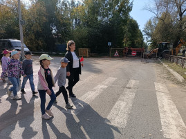 Экскурсии на улицы города Экскурсии на улицы города.